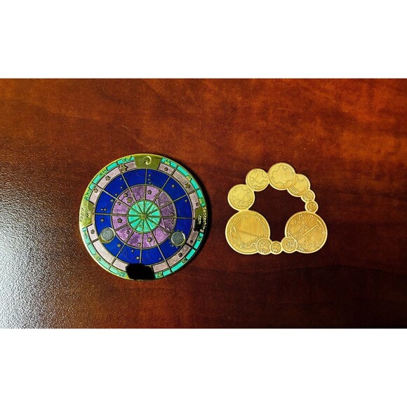 Geocoin Solar system/Compass - Unactivated & Trackable - Picture 2 of 3